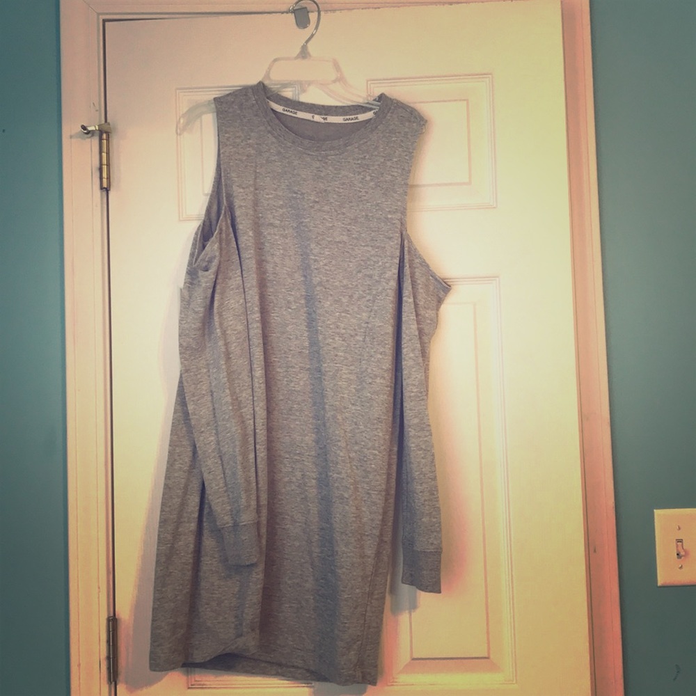 Cut out shoulder dress